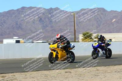 media/Jan-09-2022-SoCal Trackdays (Sun) [[2b1fec8404]]/Front Straight Speed Shots (1pm)/